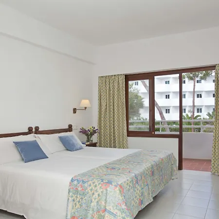 Hotel Gavimar Cala Gran Hotel&apartments 3*