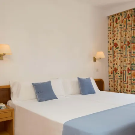 Hotel Gavimar Cala Gran Hotel&apartments 3*